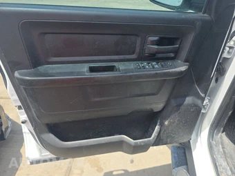 2022 Ram 2500 Tradesman Crew Cab Long Bed - miniatura 9