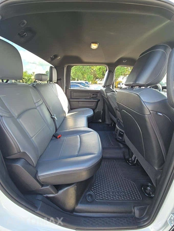 2022 Ram 2500 Tradesman Crew Cab Long Bed - miniatura 16