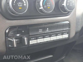 2022 Ram 2500 Tradesman Crew Cab Long Bed - miniatura 26