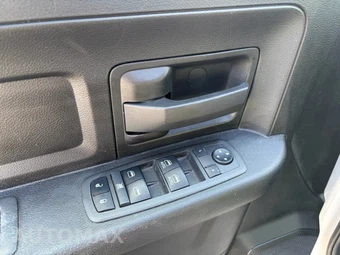 2022 Ram 2500 Tradesman Crew Cab Medium Bed - miniatura 15