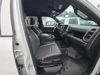 2022 Ram 2500 Tradesman Crew Cab Medium Bed - miniatura 18