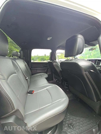2022 Ram 2500 Tradesman Crew Cab Medium Bed - miniatura 16