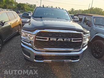 2022 Ram 2500 Tradesman Crew Cab Medium Bed - miniatura 2