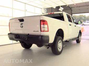 2022 Ram 2500 Tradesman Crew Cab Medium Bed - miniatura 4