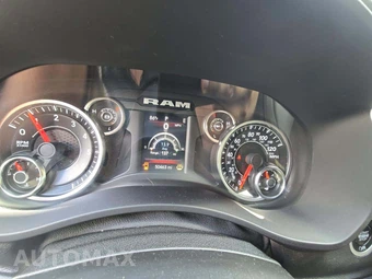 2022 Ram 2500 Tradesman Crew Cab Medium Bed - miniatura 9
