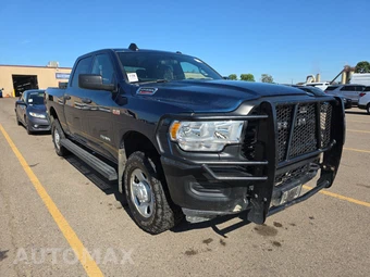 2022 Ram 2500 Tradesman Crew Cab Medium Bed - miniatura 3