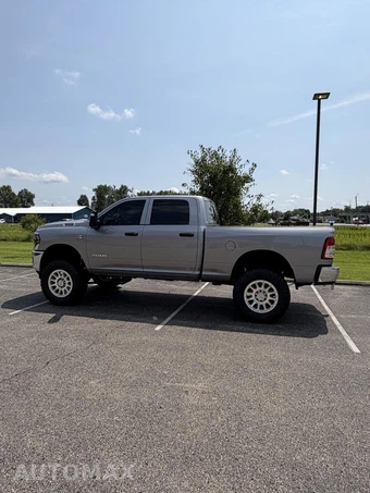 2022 Ram 2500 Tradesman Crew Cab Medium Bed - miniatura 6