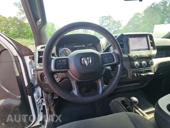 2022 Ram 2500 Tradesman Crew Cab Medium Bed - miniatura 10