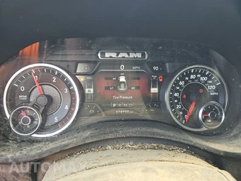 2022 Ram 2500 Tradesman Crew Cab Medium Bed - miniatura 12