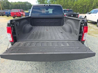 2022 Ram 2500 Tradesman Crew Cab Medium Bed - miniatura 14