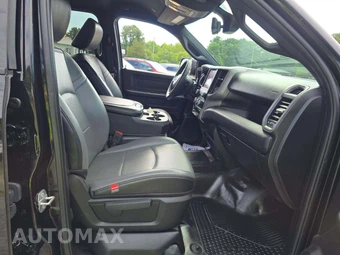 2022 Ram 2500 Tradesman Crew Cab Medium Bed - miniatura 18