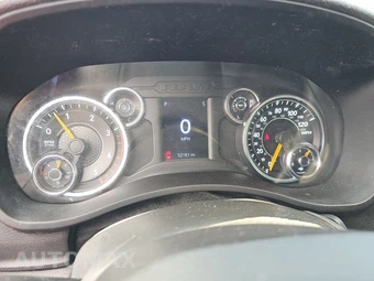 2022 Ram 2500 Tradesman Crew Cab Medium Bed - miniatura 18