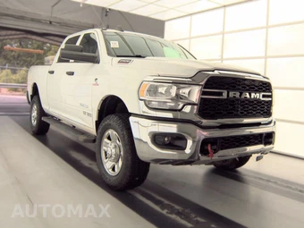 2022 Ram 2500 Tradesman Crew Cab Medium Bed - miniatura 4