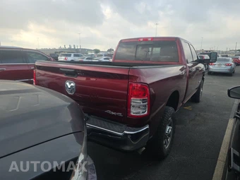 2022 Ram 2500 Tradesman Crew Cab Medium Bed - miniatura 4