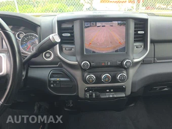 2022 Ram 3500 Big Horn Crew Cab Long Bed - miniatura 10
