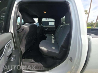 2022 Ram 3500 Big Horn Crew Cab Long Bed - miniatura 13