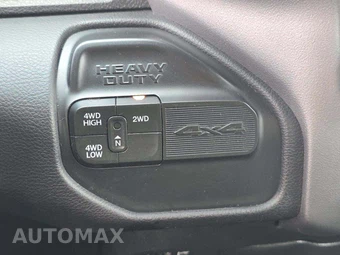 2022 Ram 3500 Big Horn Crew Cab Long Bed - miniatura 27