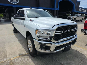 2022 Ram 3500 Big Horn Crew Cab Long Bed - miniatura 4