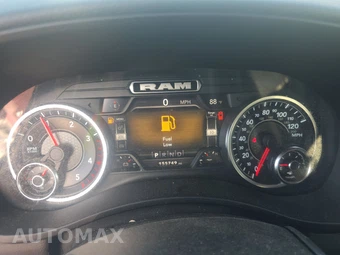 2022 Ram 3500 Big Horn Crew Cab Long Bed - miniatura 12