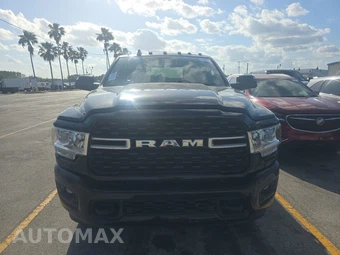 2022 Ram 3500 Big Horn Crew Cab Long Bed - miniatura 2
