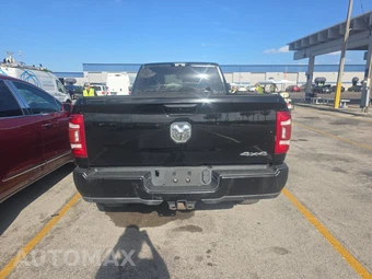2022 Ram 3500 Big Horn Crew Cab Long Bed - miniatura 5