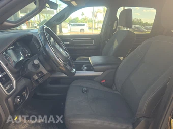 2022 Ram 3500 Big Horn Crew Cab Long Bed - miniatura 7