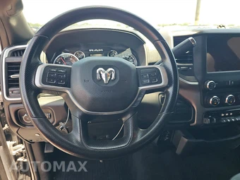 2022 Ram 3500 Big Horn Crew Cab Long Bed - miniatura 10