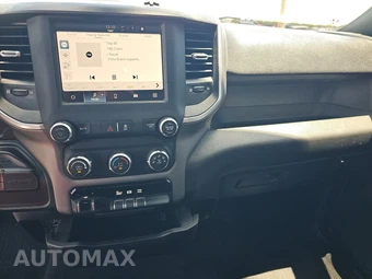 2022 Ram 3500 Big Horn Crew Cab Long Bed - miniatura 11