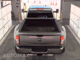 2022 Ram 3500 Big Horn Crew Cab Long Bed - miniatura 5
