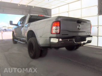 2022 Ram 3500 Big Horn Crew Cab Long Bed - miniatura 6