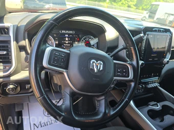 2022 Ram 3500 Big Horn Crew Cab Long Bed DRW - miniatura 10
