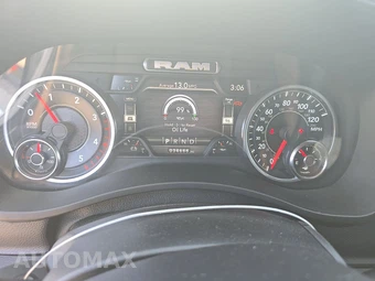 2022 Ram 3500 Big Horn Crew Cab Long Bed DRW - miniatura 12
