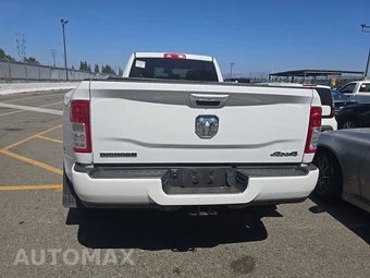 2022 Ram 3500 Big Horn Crew Cab Long Bed DRW - miniatura 5