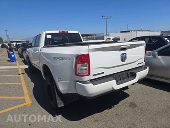 2022 Ram 3500 Big Horn Crew Cab Long Bed DRW - miniatura 6