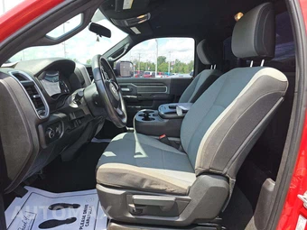 2022 Ram 3500 Cab Chassis SLT Regular Cab DRW - miniatura 6