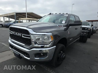 2022 Ram 3500 Cab Chassis Tradesman Crew Cab DRW