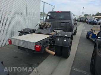 2022 Ram 3500 Cab Chassis Tradesman Crew Cab DRW - miniatura 4