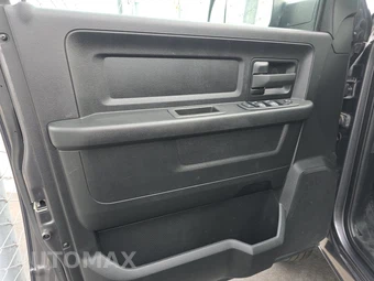 2022 Ram 3500 Cab Chassis Tradesman Crew Cab DRW - miniatura 9