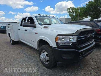 2022 Ram 3500 Cab Chassis Tradesman Crew Cab DRW - miniatura 4