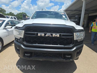 2022 Ram 3500 Cab Chassis Tradesman Crew Cab DRW - miniatura 2