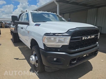 2022 Ram 3500 Cab Chassis Tradesman Crew Cab DRW - miniatura 3
