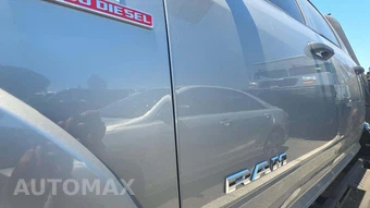 2022 Ram 3500 Cab Chassis Tradesman Crew Cab DRW – miniatura 30