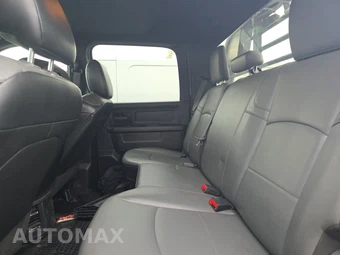 2022 Ram 3500 Cab Chassis Tradesman Crew Cab DRW - miniatura 13