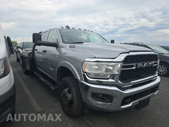 2022 Ram 3500 Cab Chassis Tradesman Crew Cab DRW - miniatura 3
