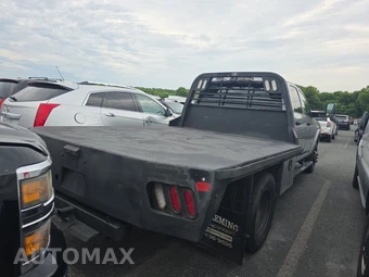 2022 Ram 3500 Cab Chassis Tradesman Crew Cab DRW - miniatura 4