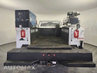 2022 Ram 3500 Cab Chassis Tradesman Crew Cab DRW - miniatura 10