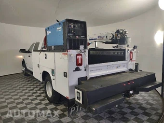 2022 Ram 3500 Cab Chassis Tradesman Crew Cab DRW - miniatura 8