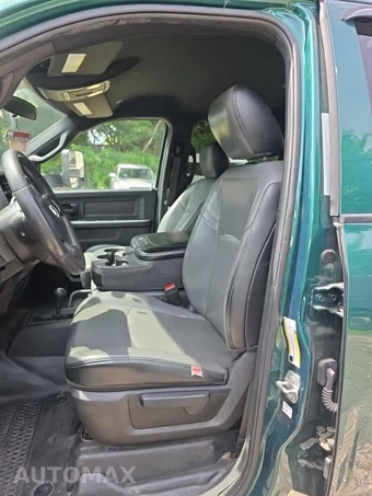 2022 Ram 3500 Cab Chassis Tradesman Crew Cab DRW - miniatura 13