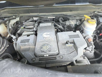 2022 Ram 3500 Cab Chassis Tradesman Crew Cab DRW - miniatura 18