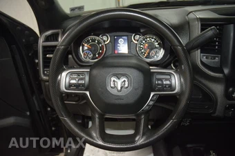 2022 Ram 3500 Cab Chassis Tradesman DRW - miniatura 29